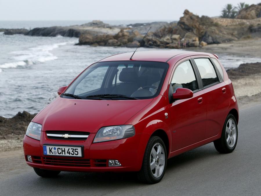  Chevrolet Kalos 5-Door 2003 года  (фото 13 из 16)